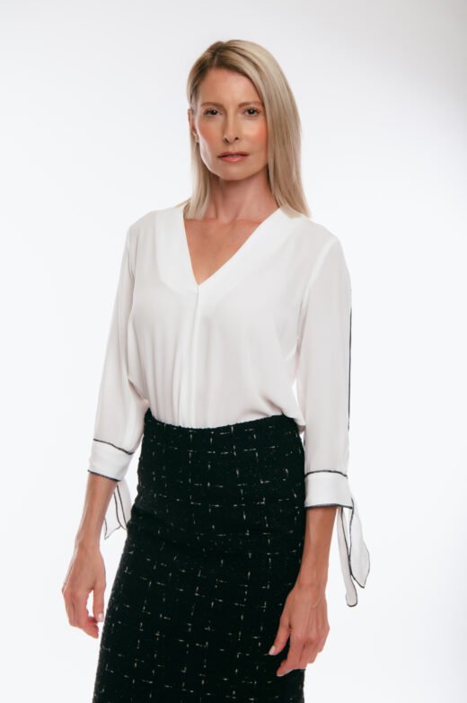 Blouse V crossed satin White