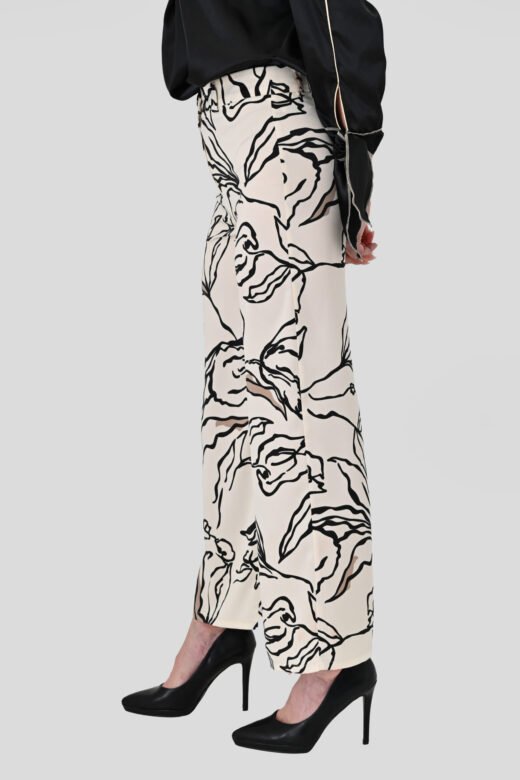 Trousers flower print in satin fabric font Ecru - Image 2