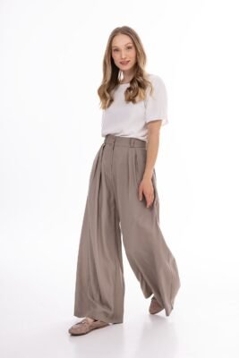 Pleated trousers wide legs linnen Beige