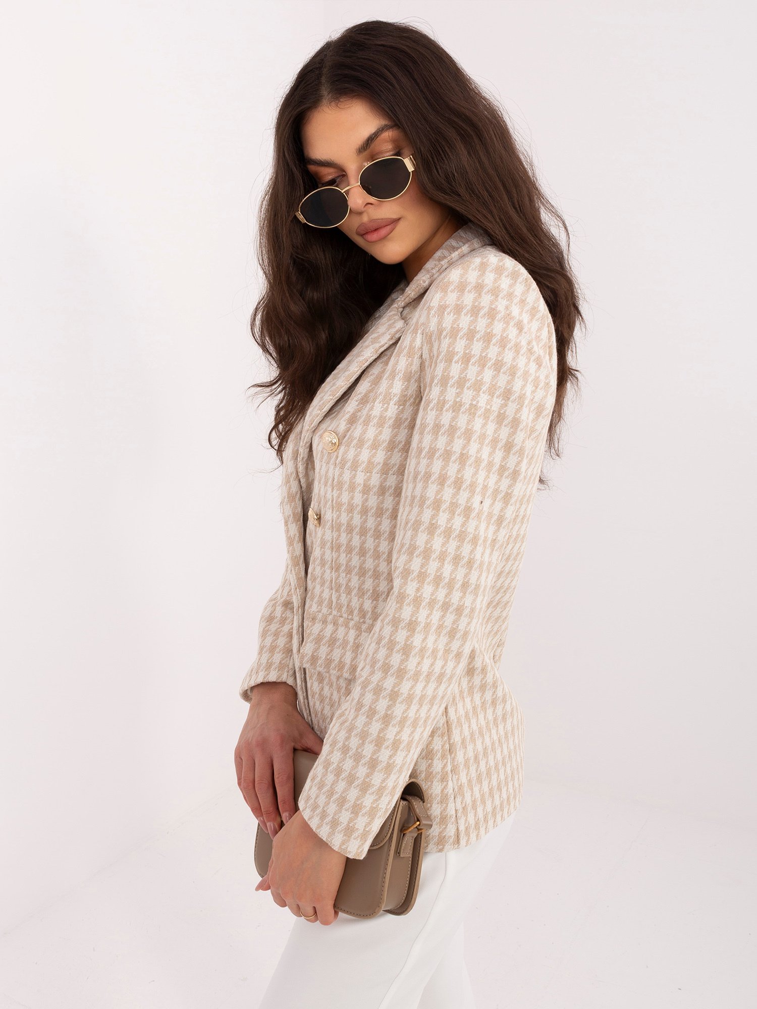 Elegant beige jacket with houndstooth pattern - Image 4