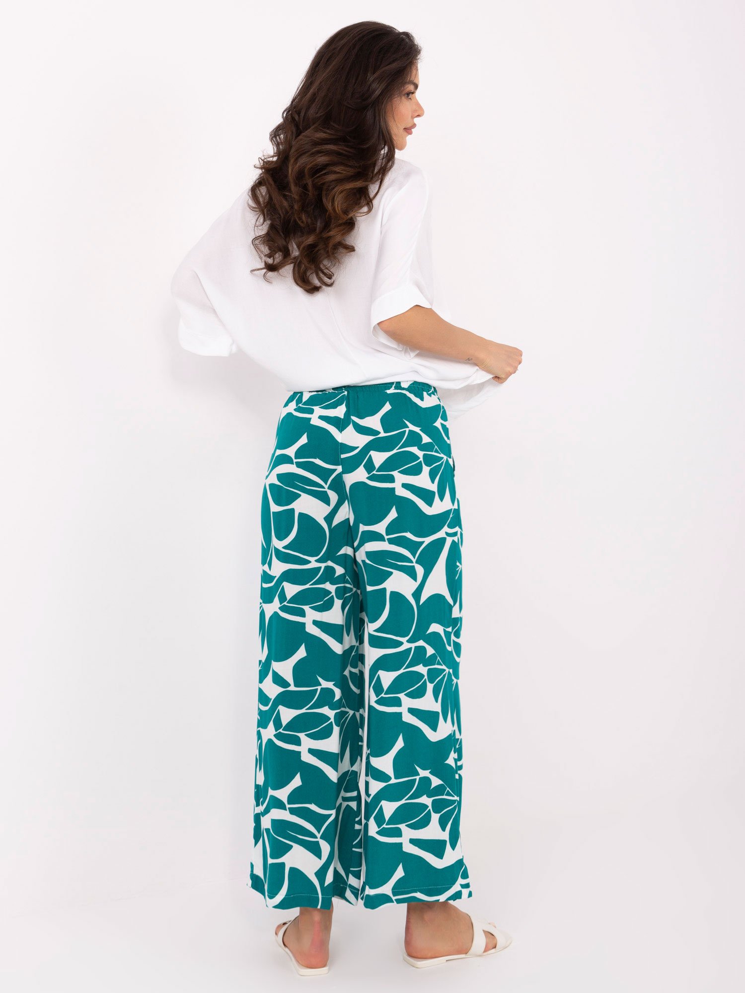 Green summer trousers with print - Image 4