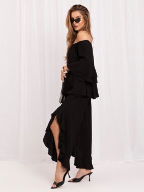 Alternative view of Black summer set with a Spanish blouse