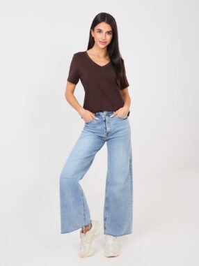 Alternative view of Dark Brown cotton basic T-shirt