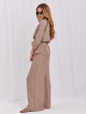 Alternative view of Dark Beige summer set with wide trousers