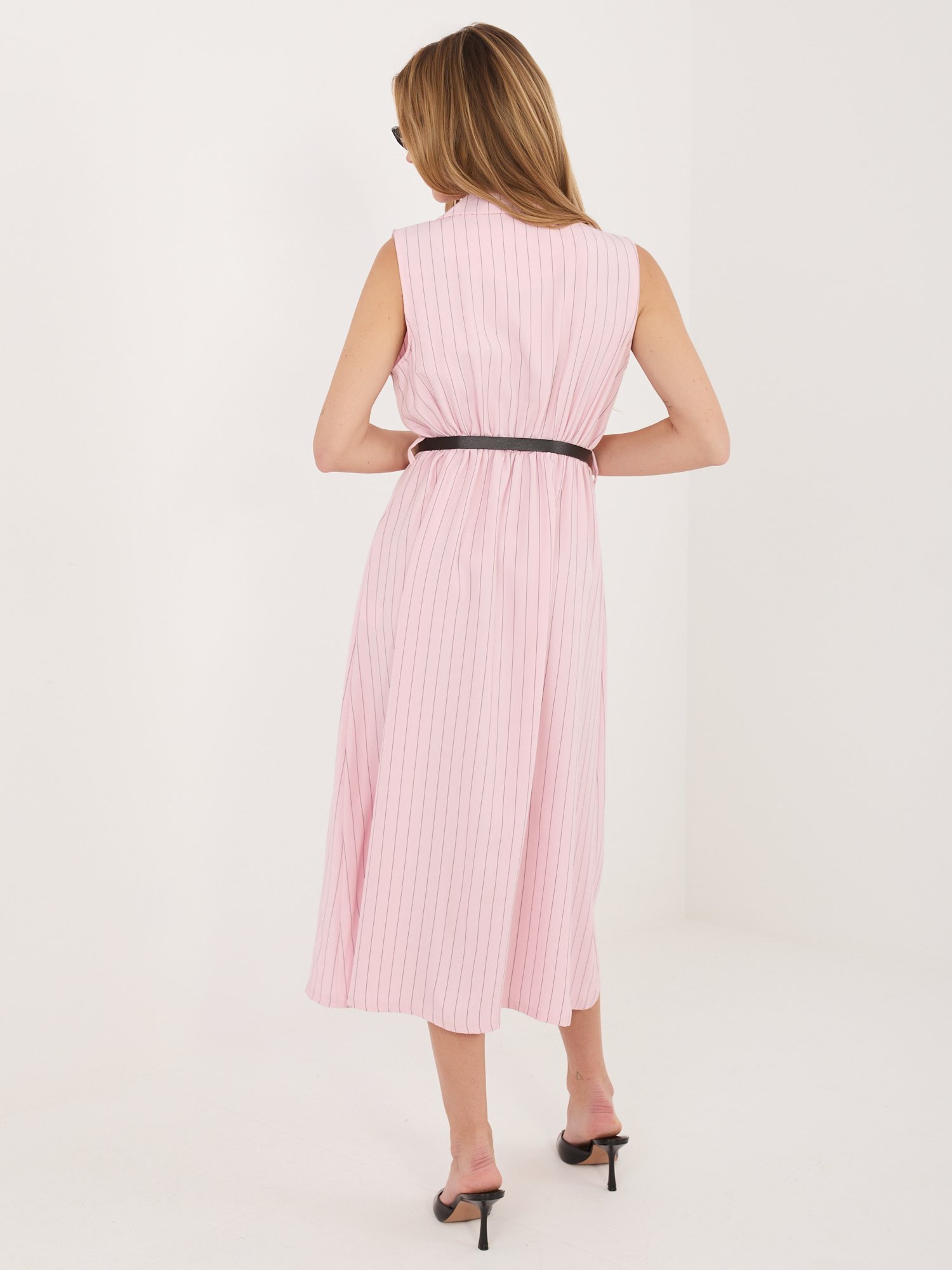 Light Pink elegant dress with a vest top - Image 4