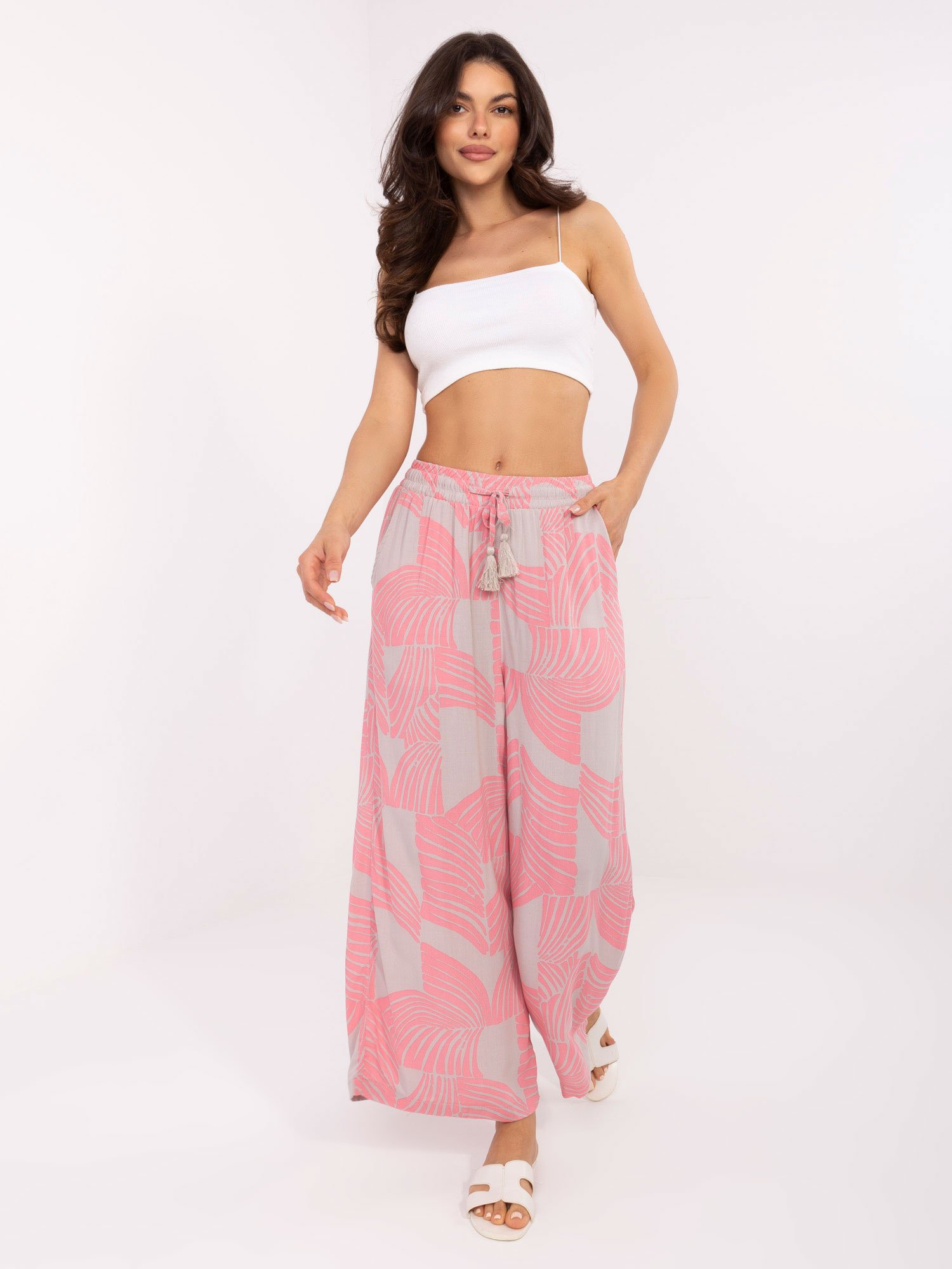 Pink summer trousers with print