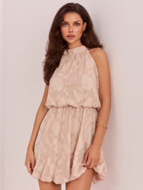 Alternative view of Beige cocktail dress with a halter neck