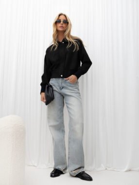 Alternative view of Black jacket with imitation suede and a wide cuff