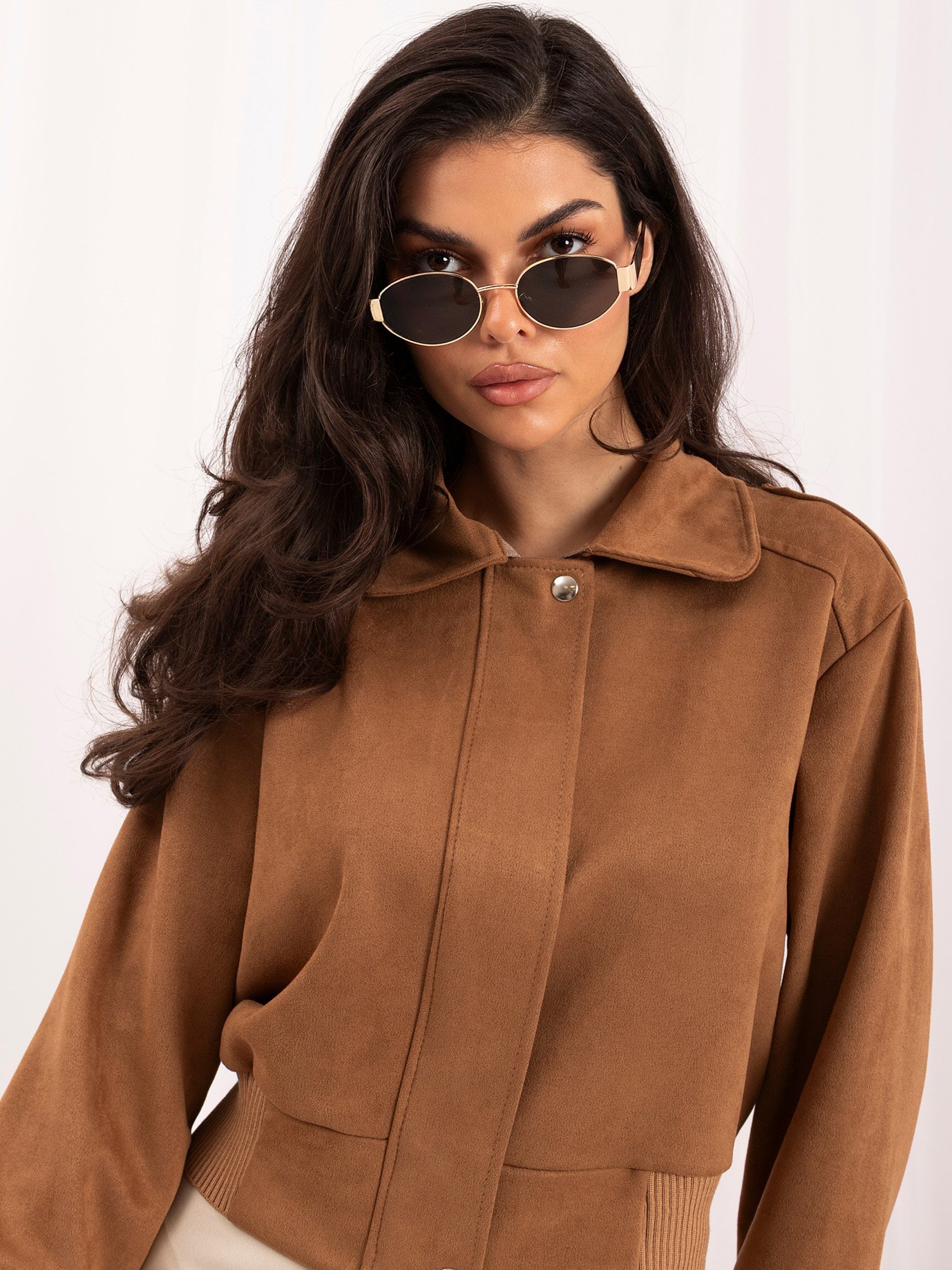 Camel jacket with imitation suede and a wide cuff - Image 4