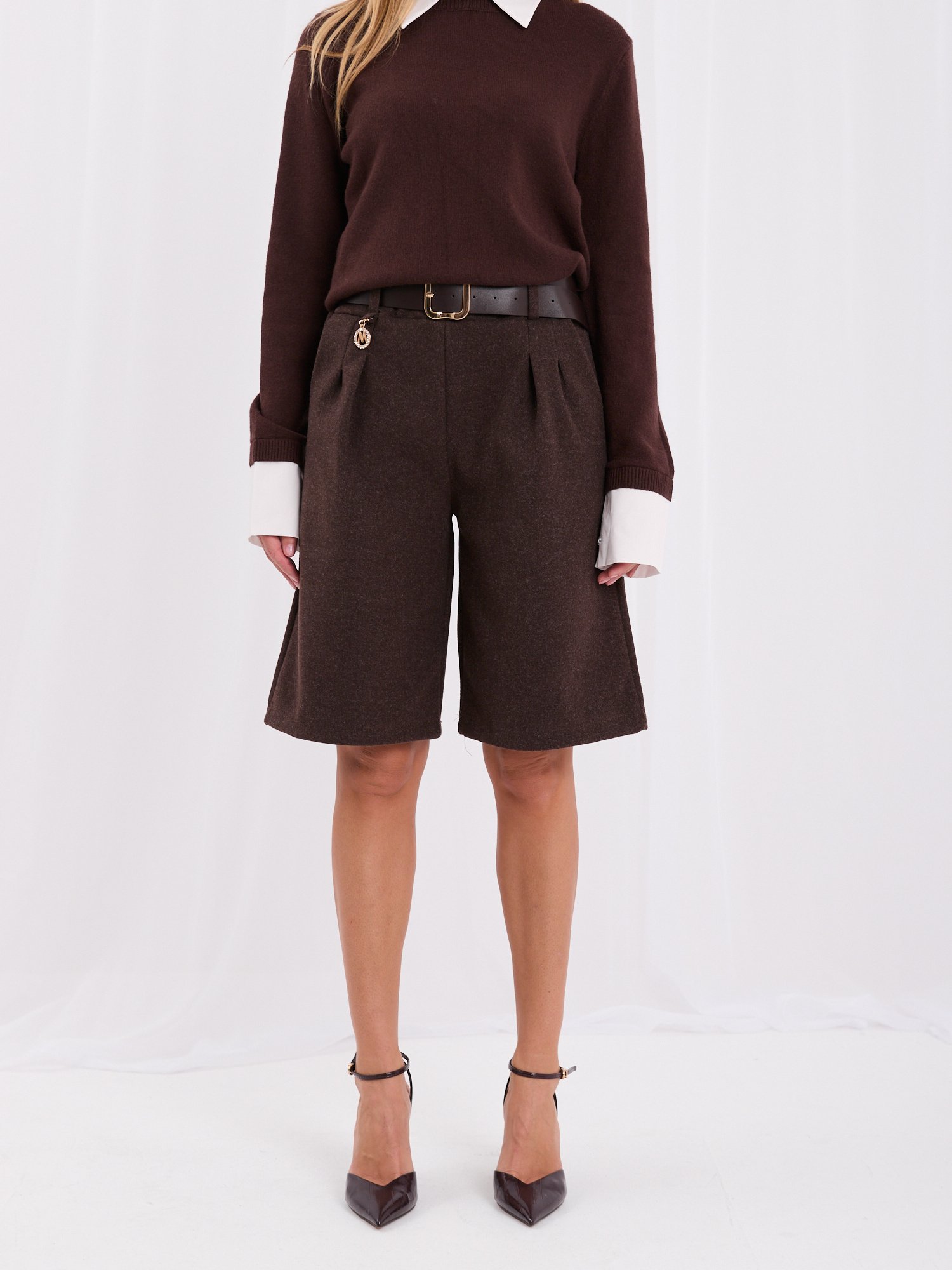 Brown elegant shorts above the knee RUE PARIS