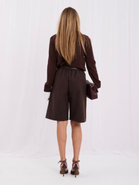 Alternative view of Brown elegant shorts above the knee RUE PARIS