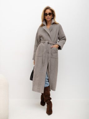 Women's brown and ecru oversized herringbone coat