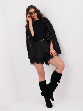 Black elegant shorts with wide legs