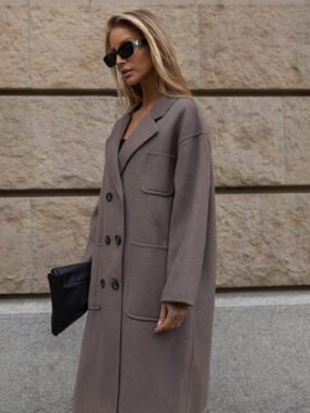 Fango women's oversized coat with patch pockets