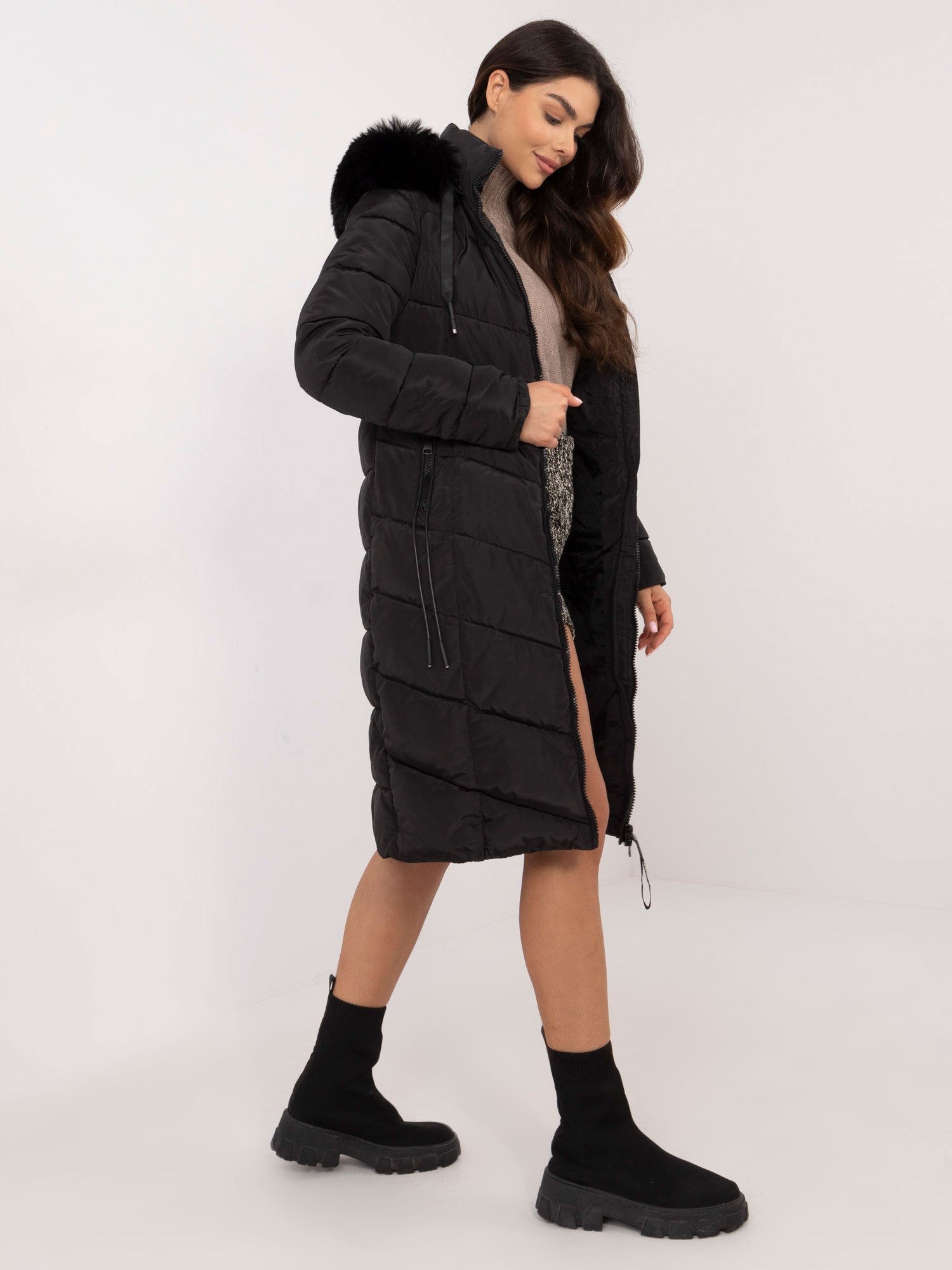 Black winter jacket with a detachable hood - Image 2
