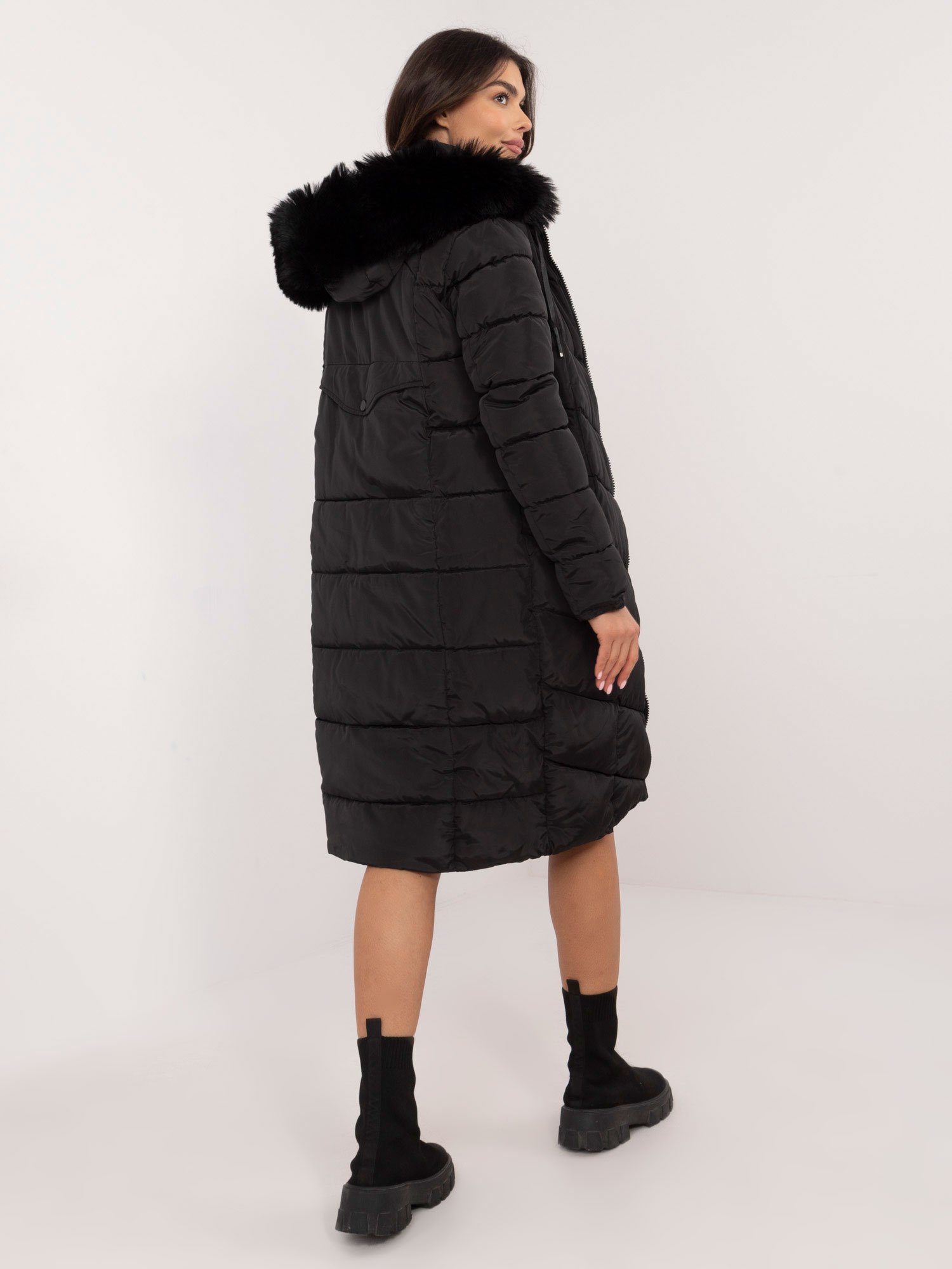 Black winter jacket with a detachable hood - Image 4