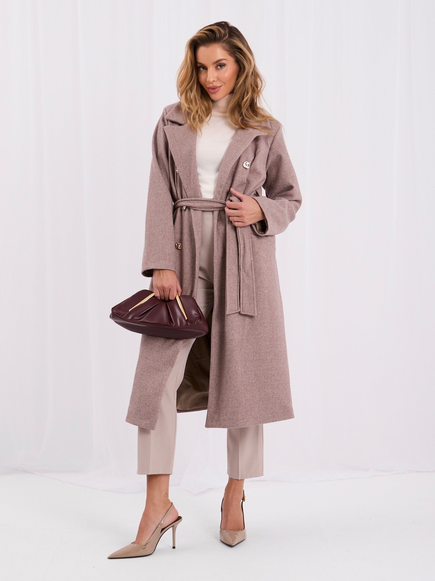 Elegant Dark Beige coat with a tie belt